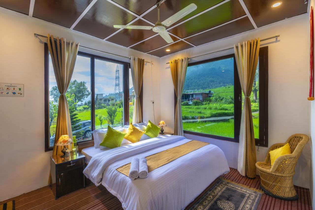 Zostel Homes Harabhag, Jogindernagar Homestay *